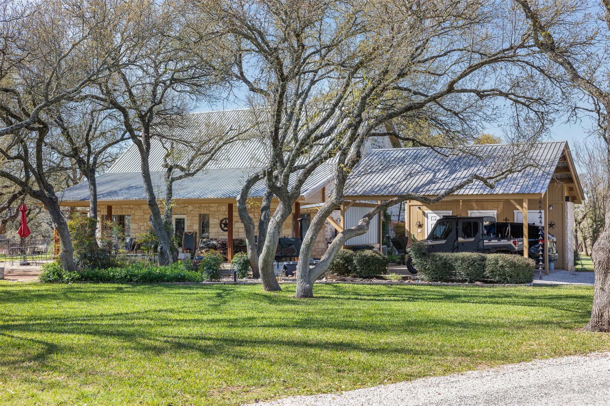 8901 County Road 108, Burnet, TX 78611