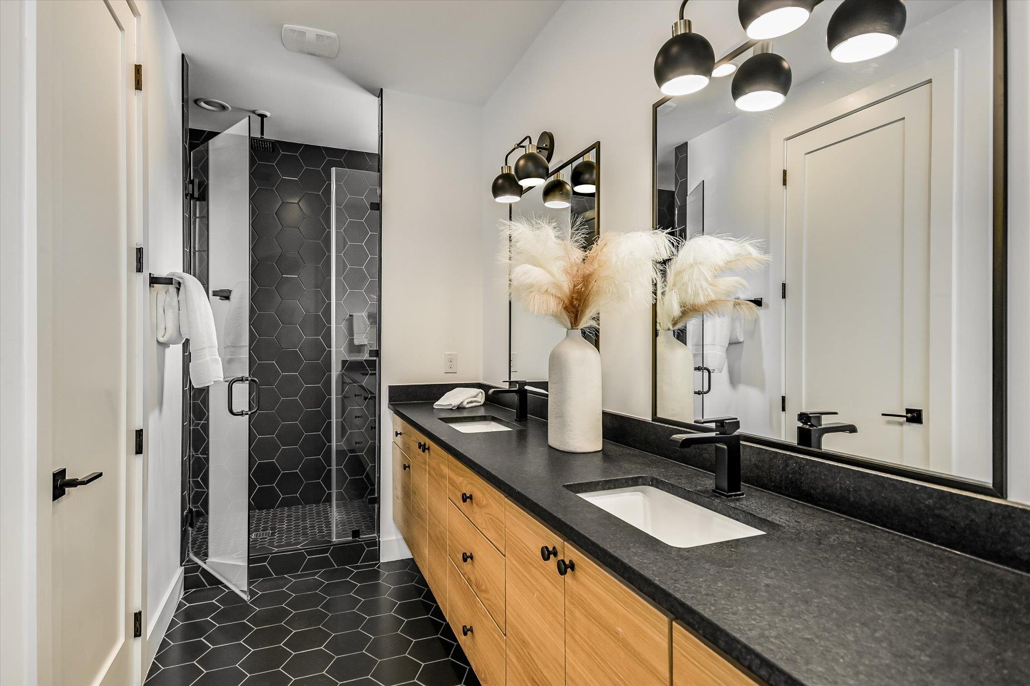 1712 Nash Ave # A, Austin, TX 78704