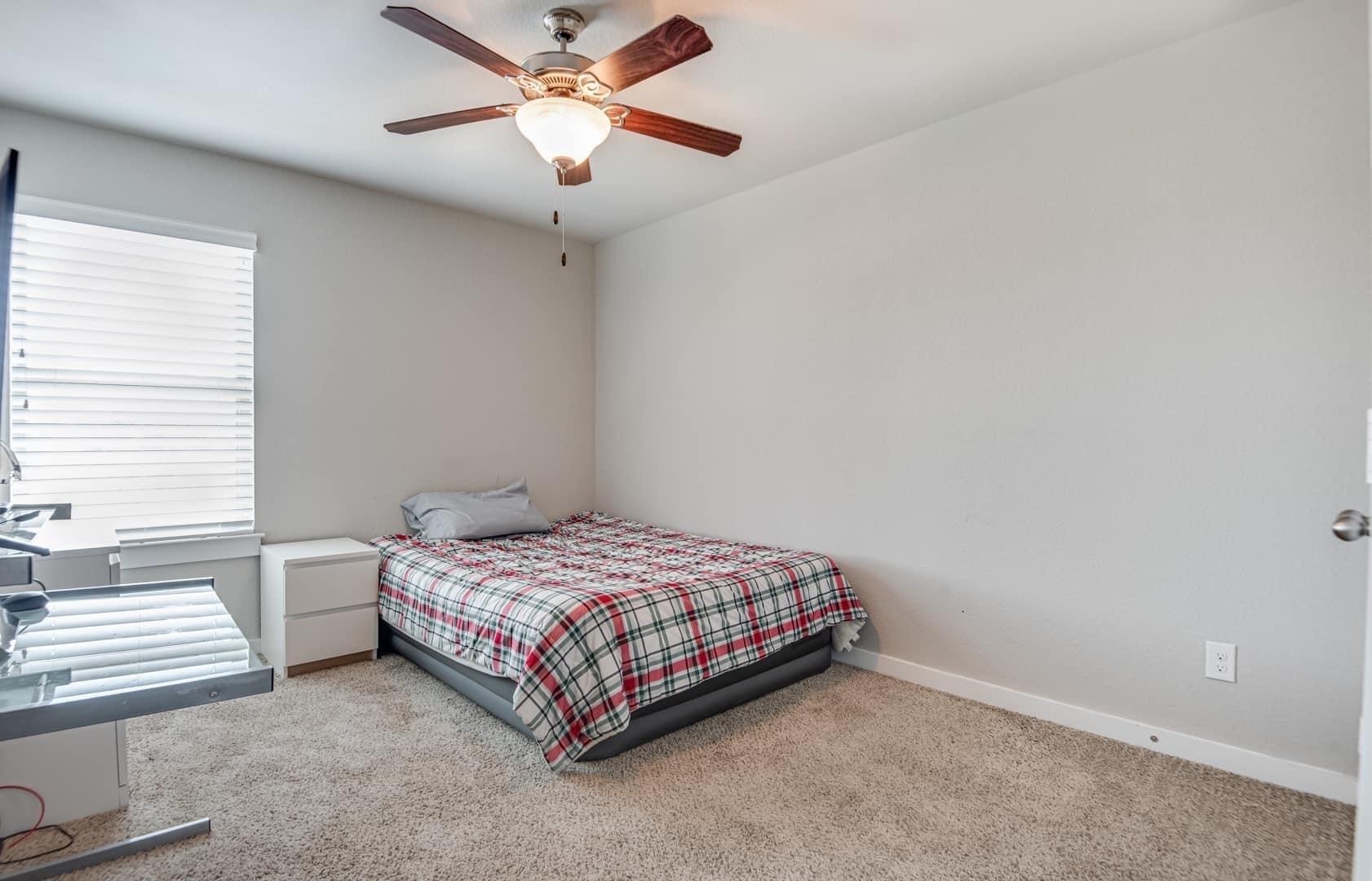 137 and 143 Lakeview Ct, Kyle, TX 78640