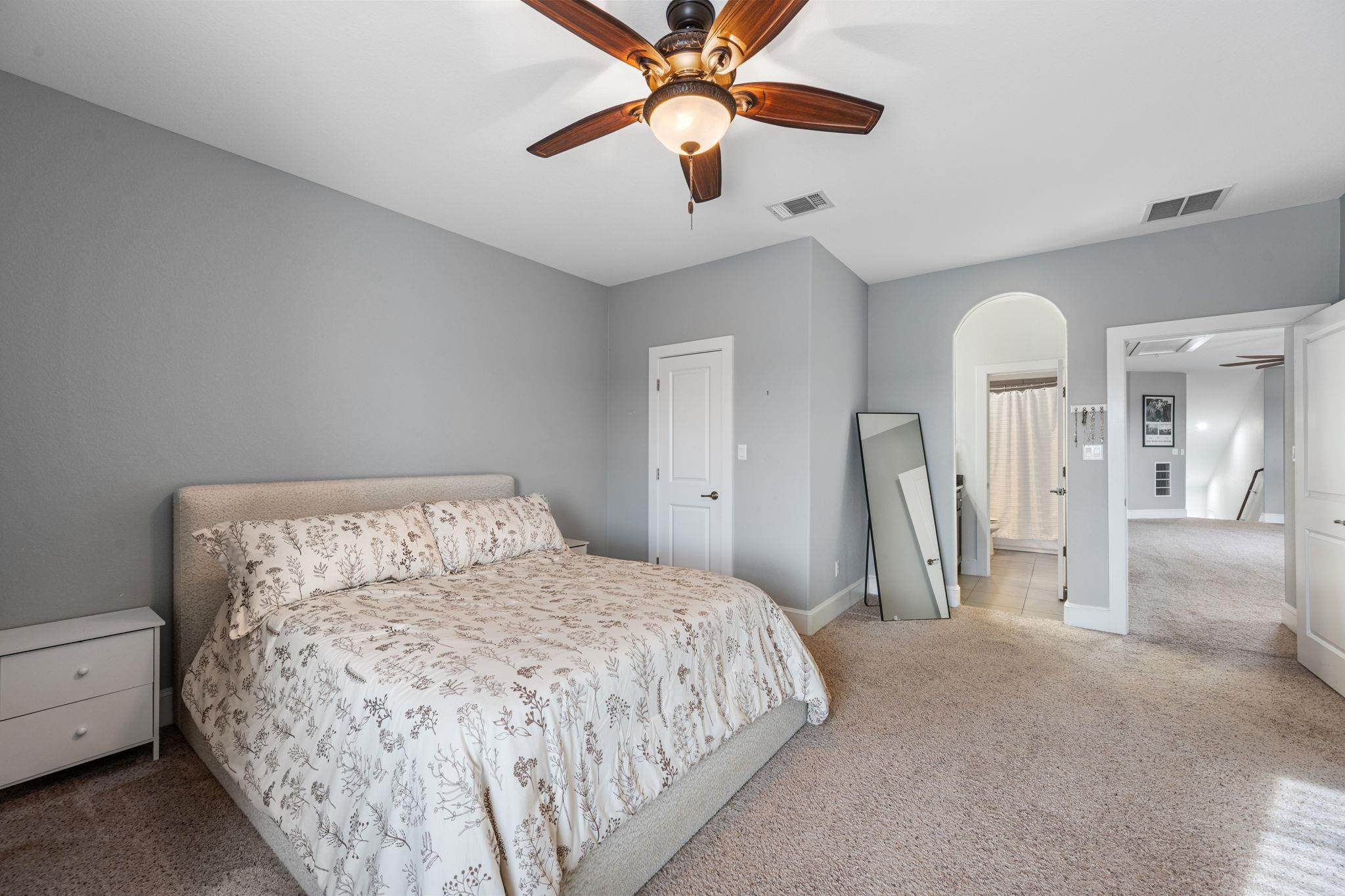 401 Skyflower Dr, Georgetown, TX 78628