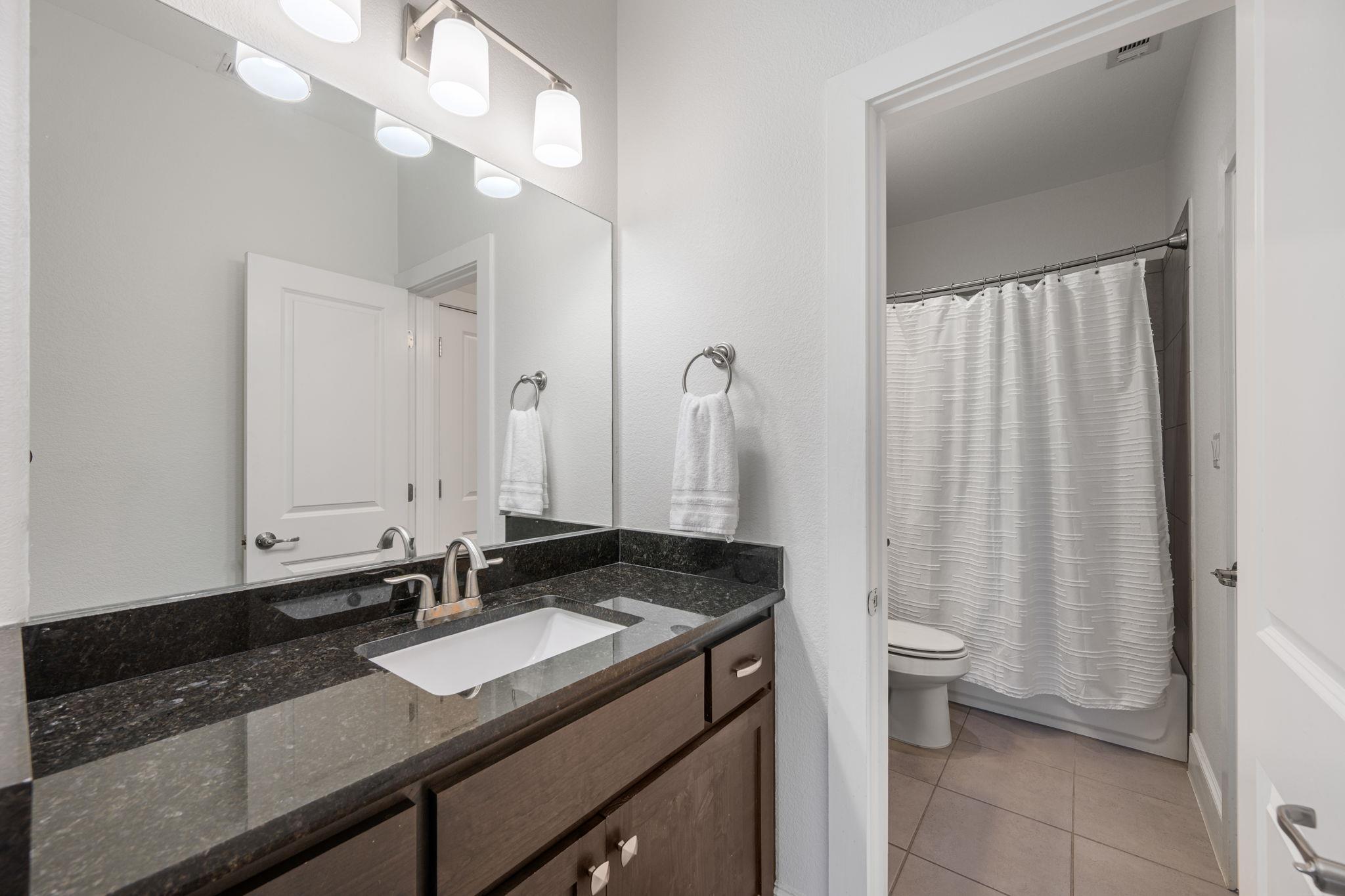 401 Skyflower Dr, Georgetown, TX 78628