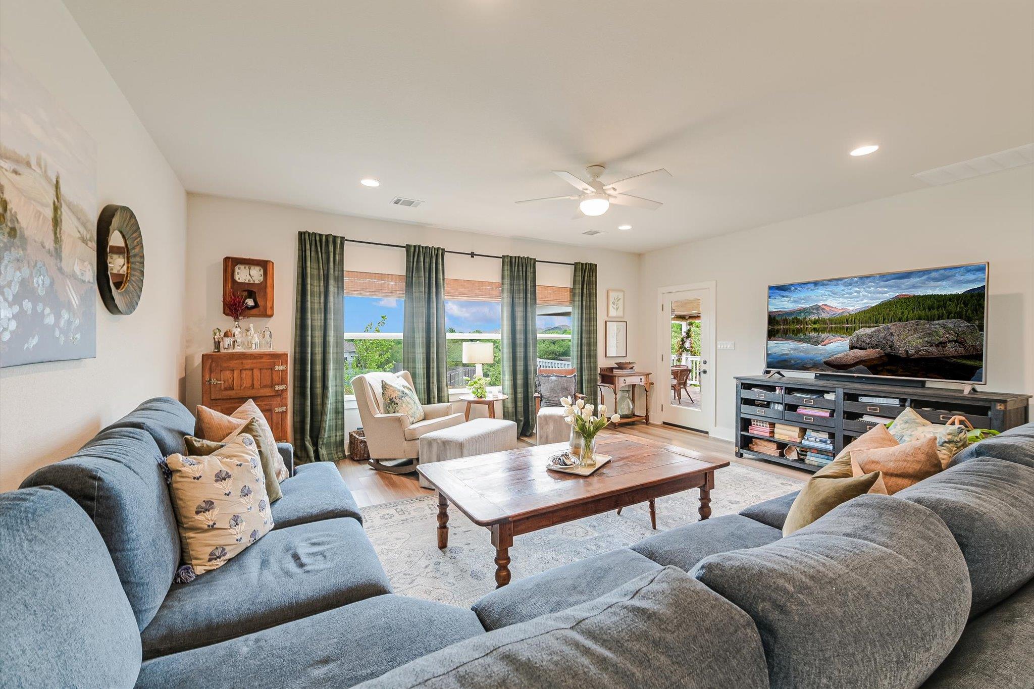 125 Broken Oak Dr, Liberty Hill, TX 78642