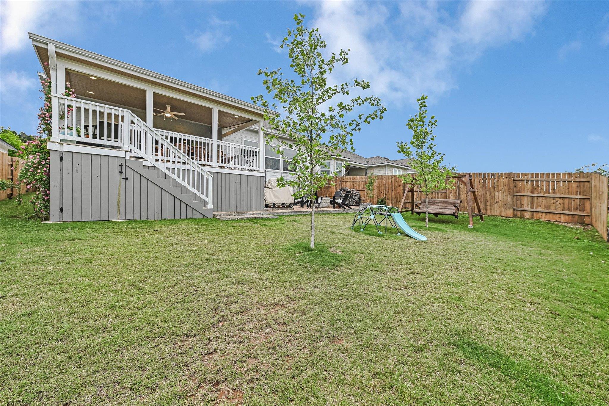 125 Broken Oak Dr, Liberty Hill, TX 78642