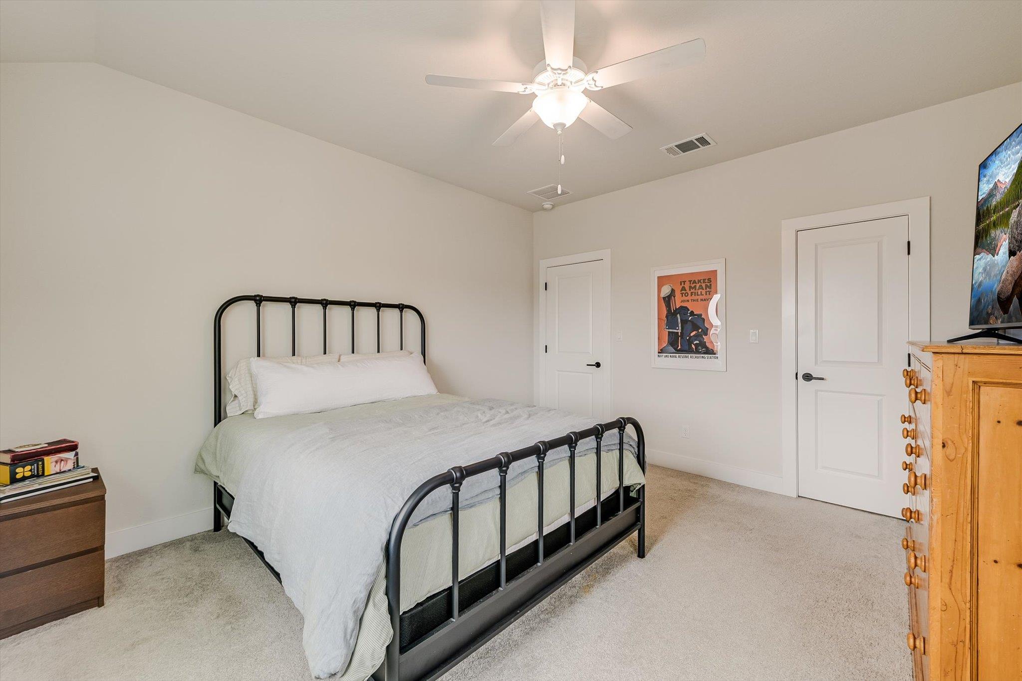 125 Broken Oak Dr, Liberty Hill, TX 78642