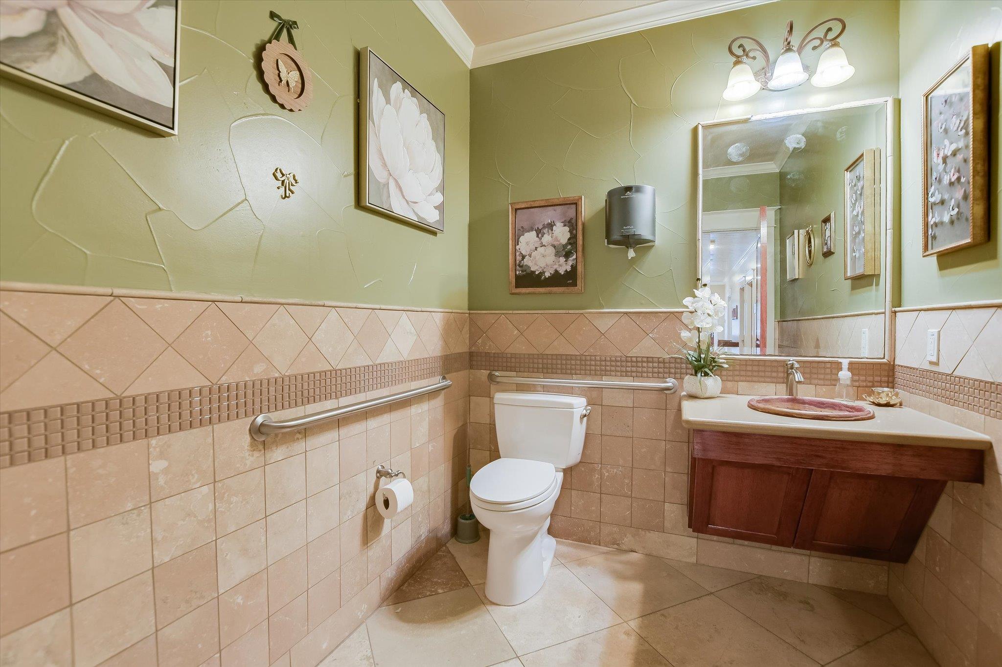 310 W Main St # 101, Round Rock, TX 78664