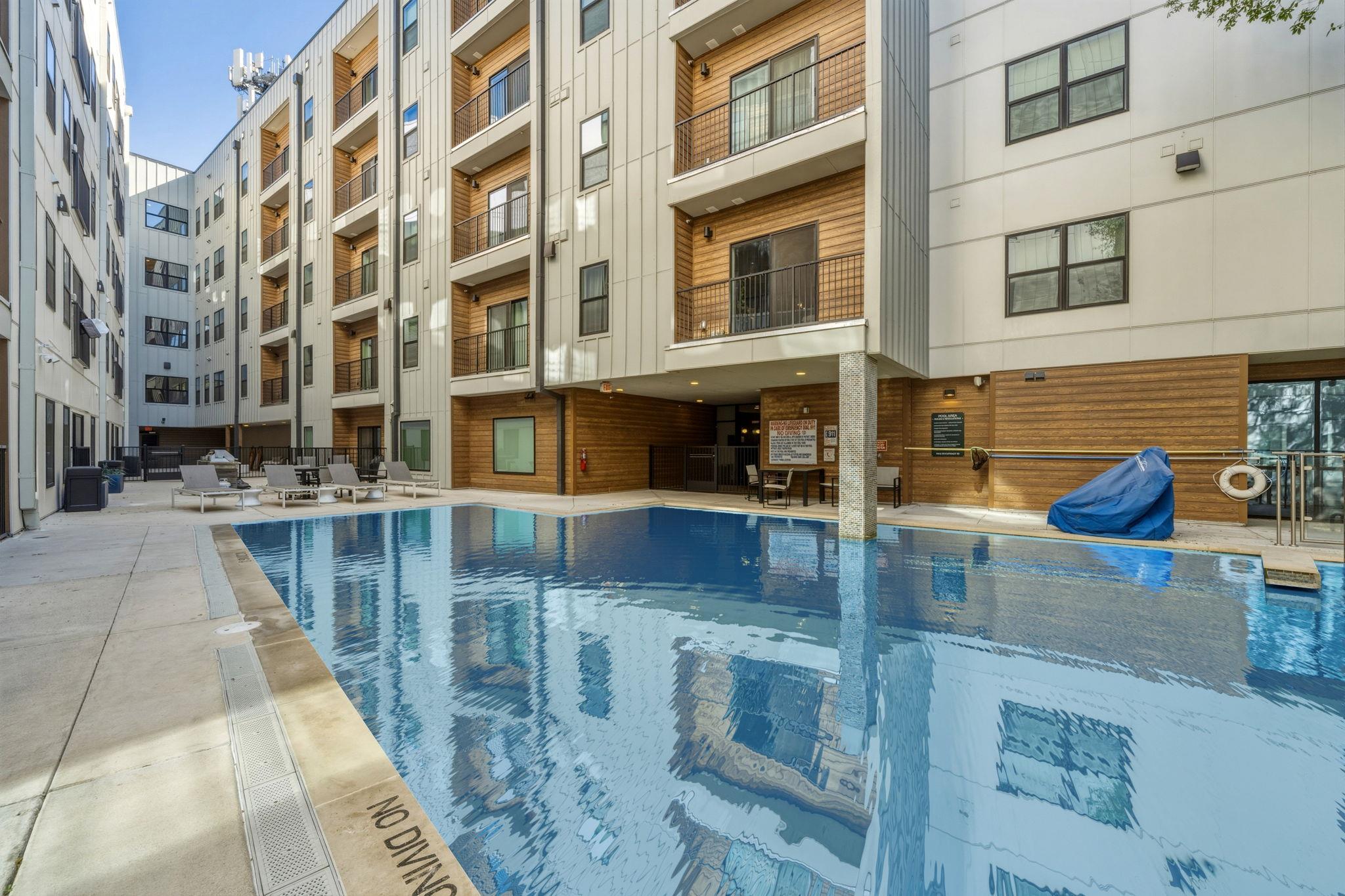 2500 Longview St # 300, Austin, TX 78705