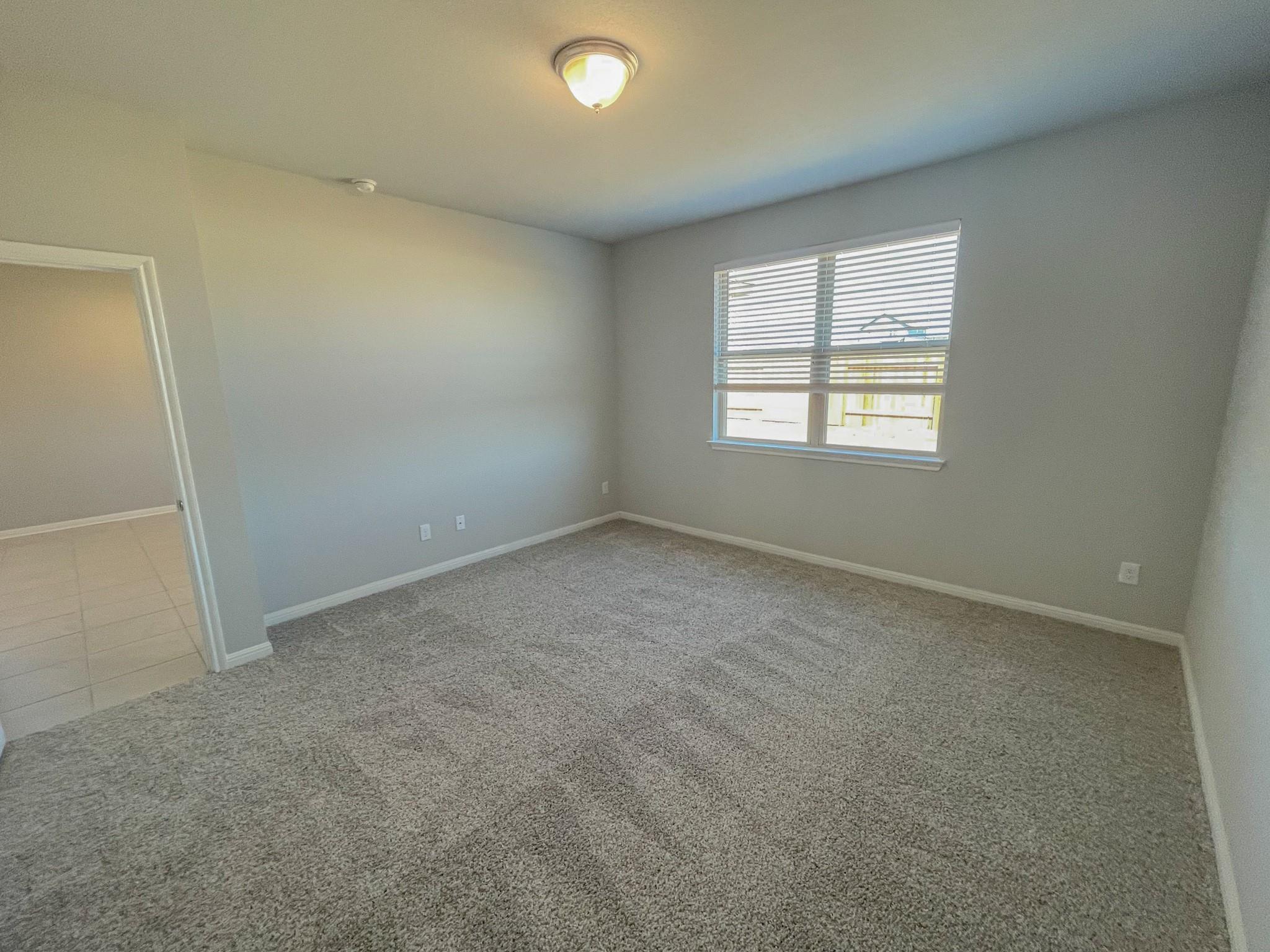 465 Unforgiven Ln, Jarrell, TX 76537