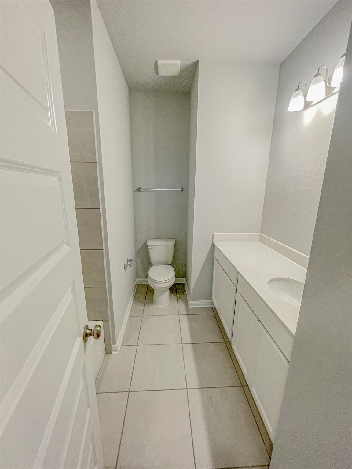 465 Unforgiven Ln, Jarrell, TX 76537