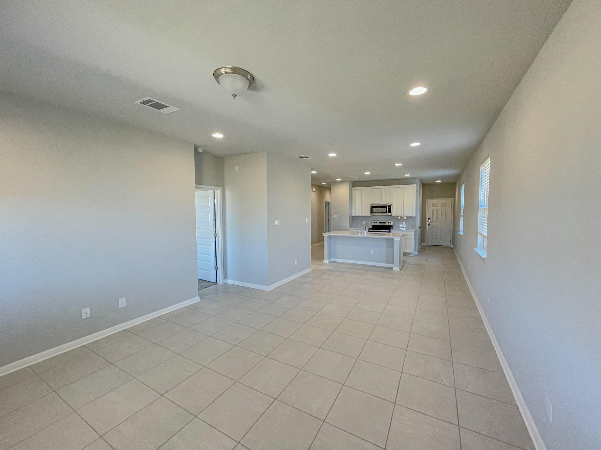 465 Unforgiven Ln, Jarrell, TX 76537