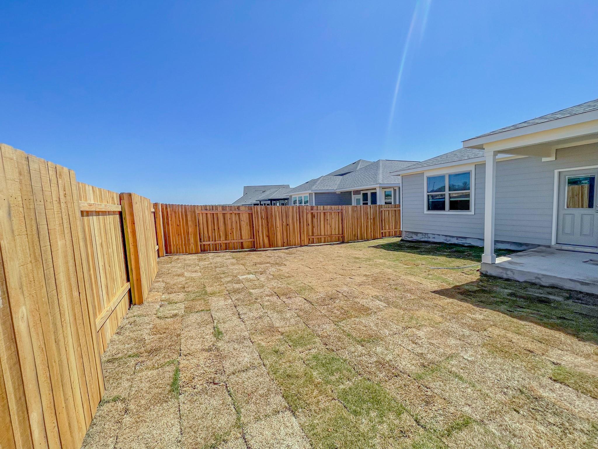 465 Unforgiven Ln, Jarrell, TX 76537