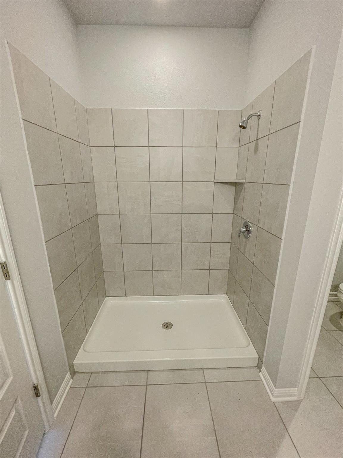 465 Unforgiven Ln, Jarrell, TX 76537