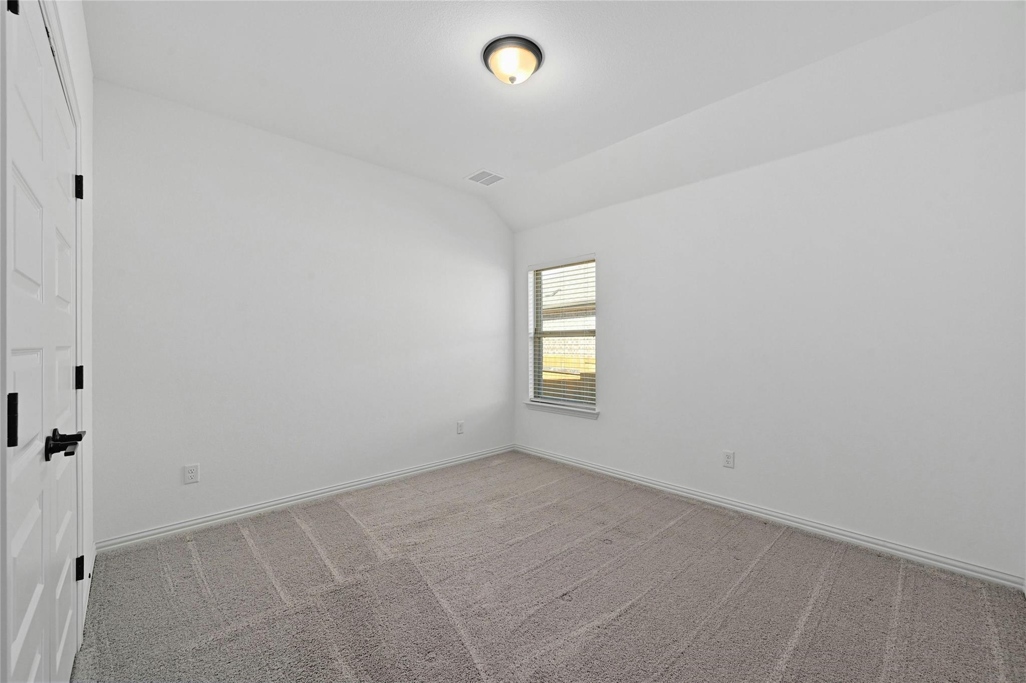 160 Fawn River Run, Kyle, TX 78640