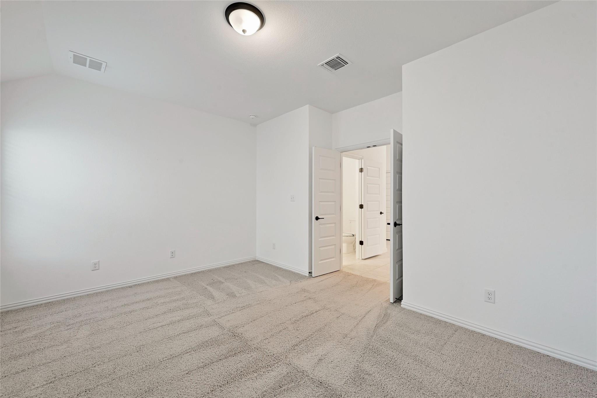 160 Fawn River Run, Kyle, TX 78640