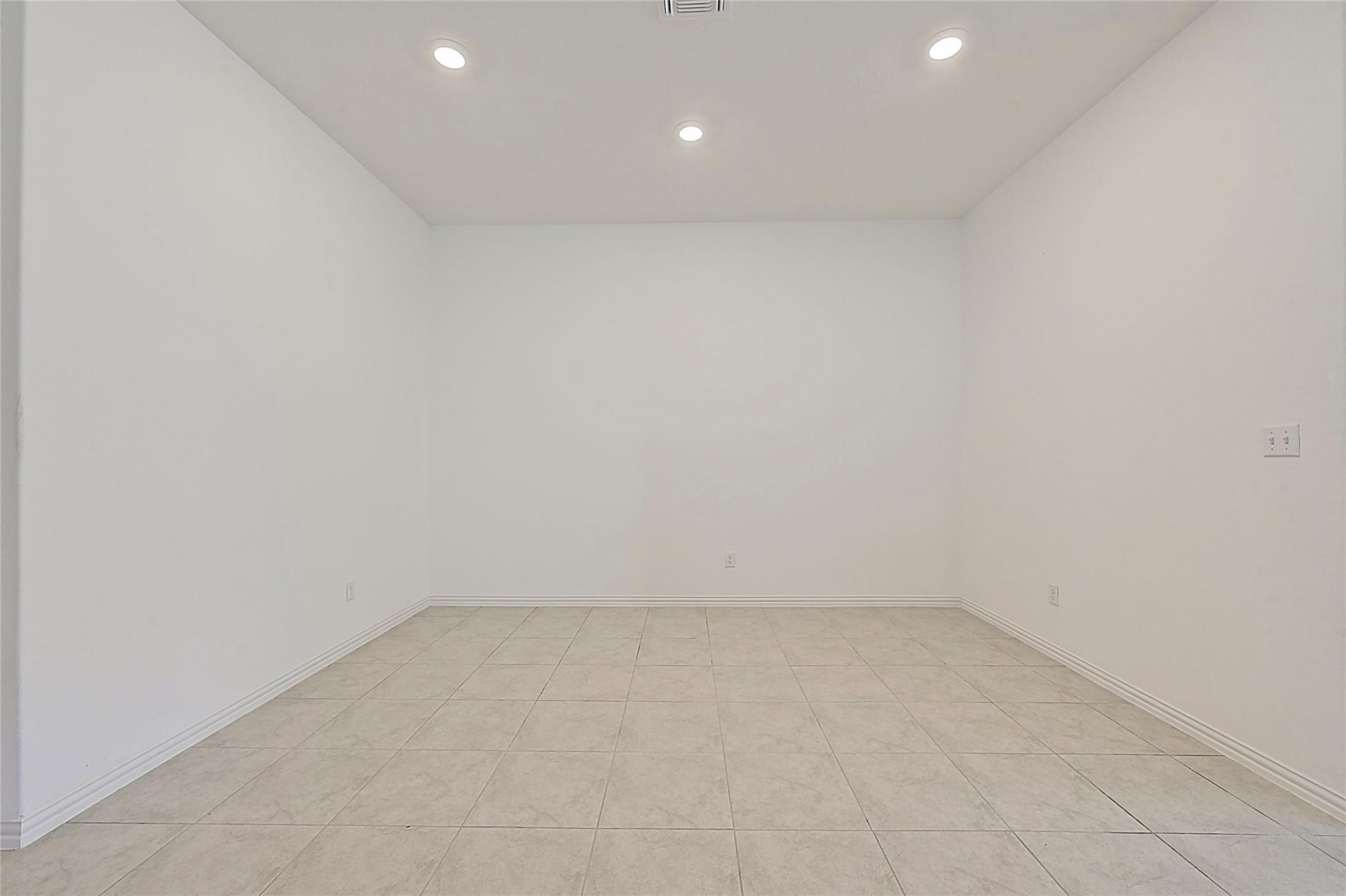 160 Fawn River Run, Kyle, TX 78640