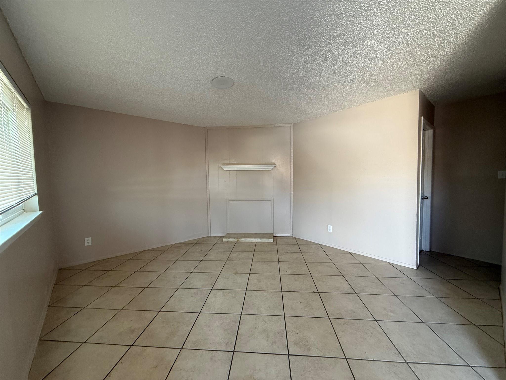 2203 Donahue Ln, Austin, TX 78744