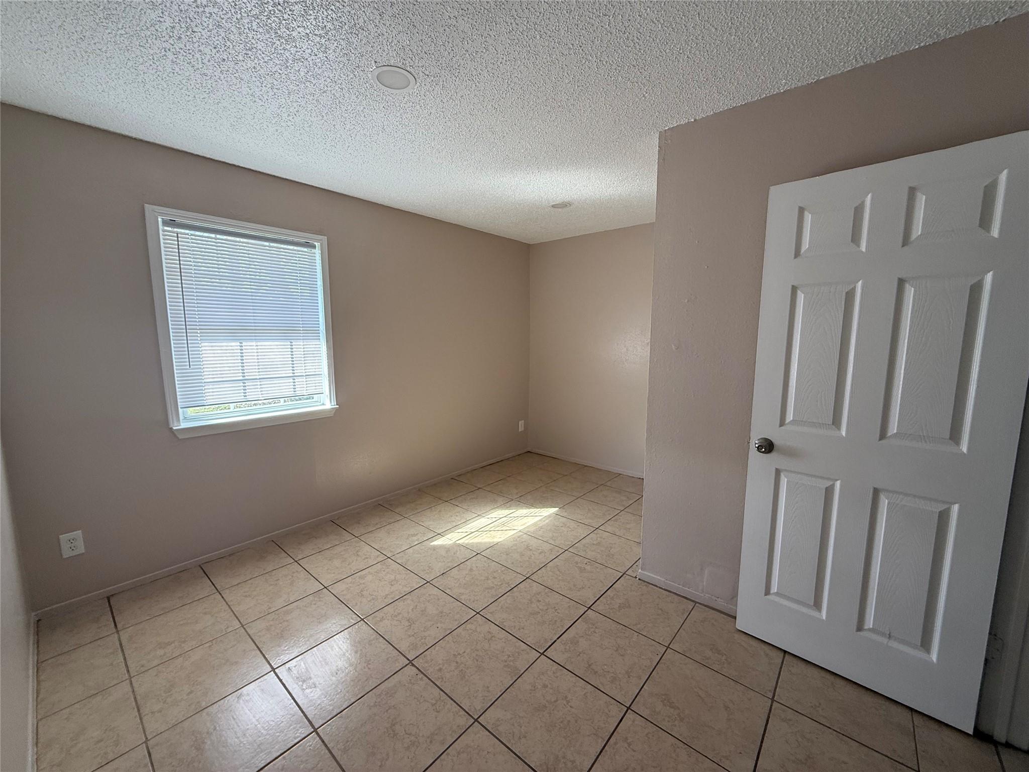 2203 Donahue Ln, Austin, TX 78744