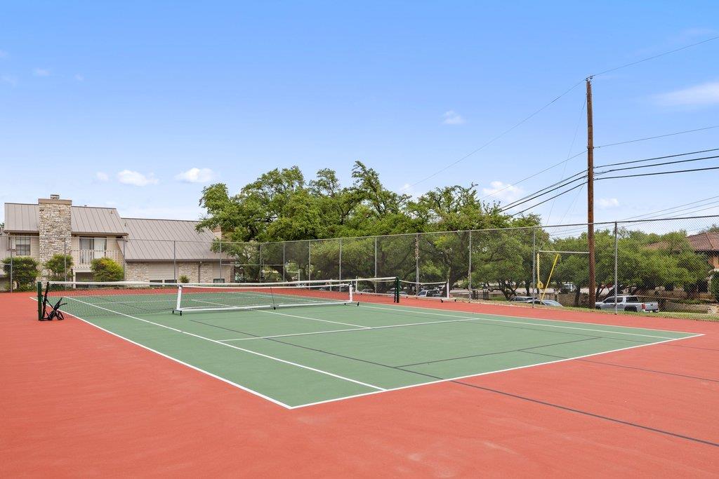 2201 Lakeway Blvd # 18, Lakeway, TX 78734