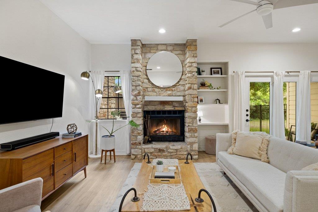 2201 Lakeway Blvd # 18, Lakeway, TX 78734