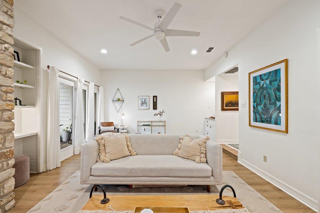 2201 Lakeway Blvd # 18, Lakeway, TX 78734