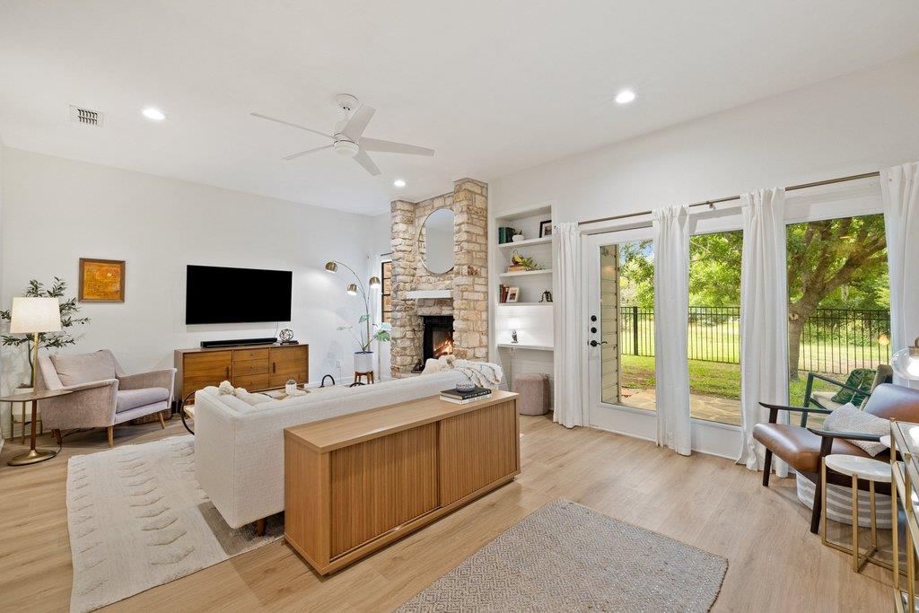 2201 Lakeway Blvd # 18, Lakeway, TX 78734