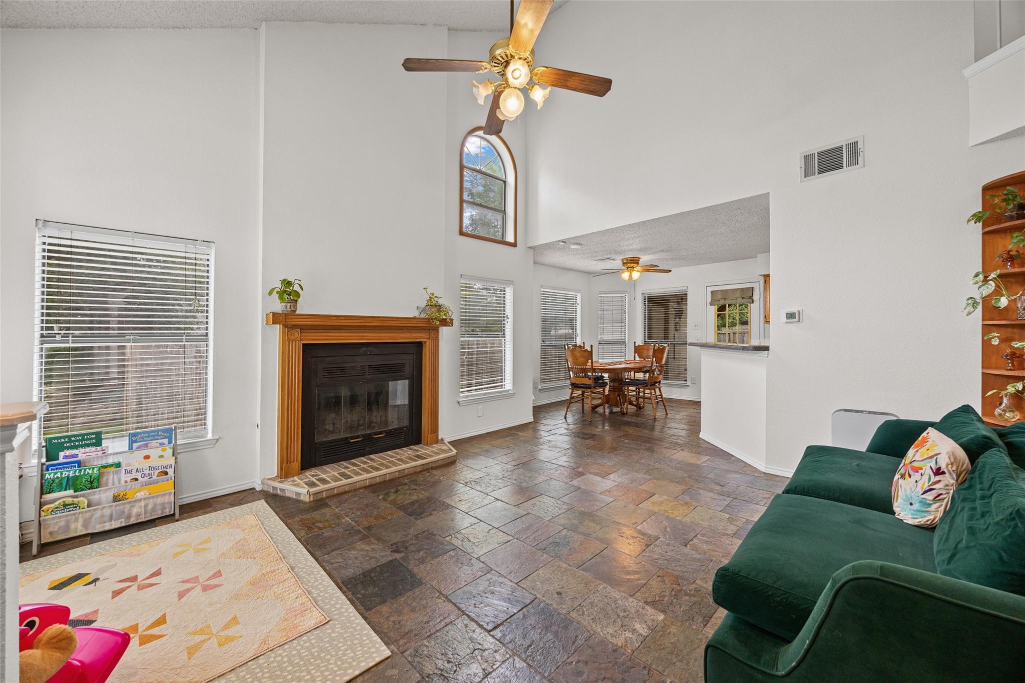 4605 Molera Dr, Austin, TX 78749