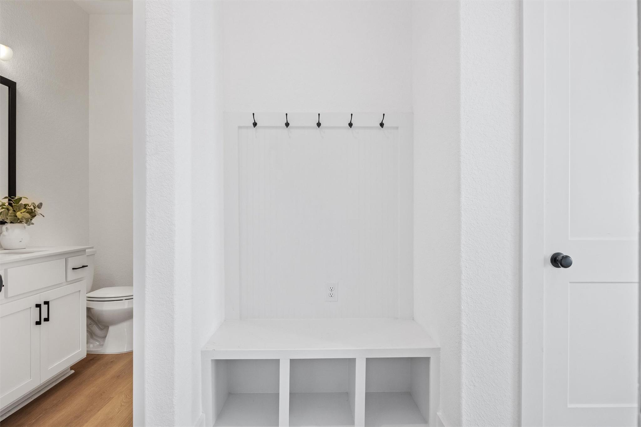 1122 Silver Dollar Trl, Georgetown, TX 78628