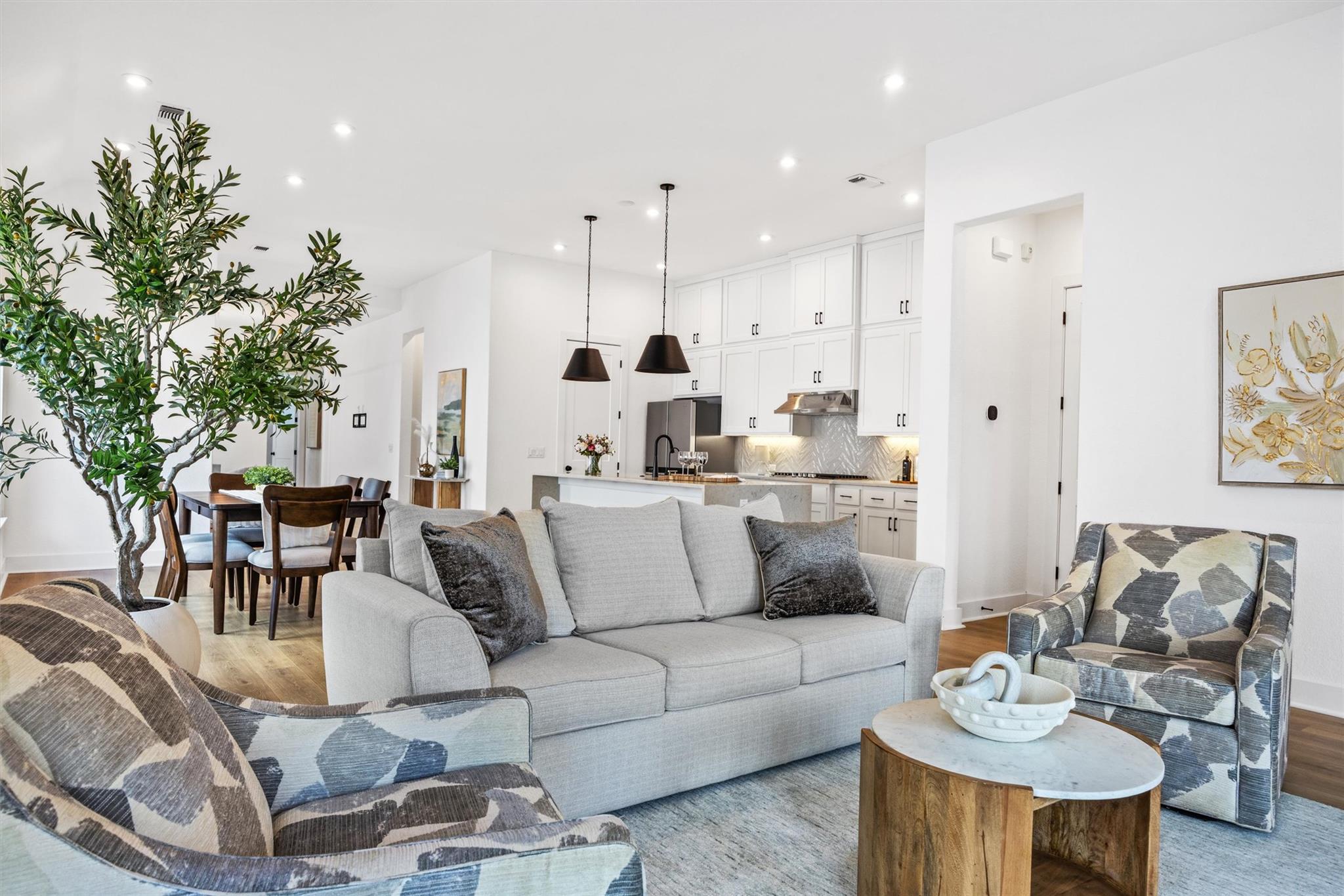 1122 Silver Dollar Trl, Georgetown, TX 78628