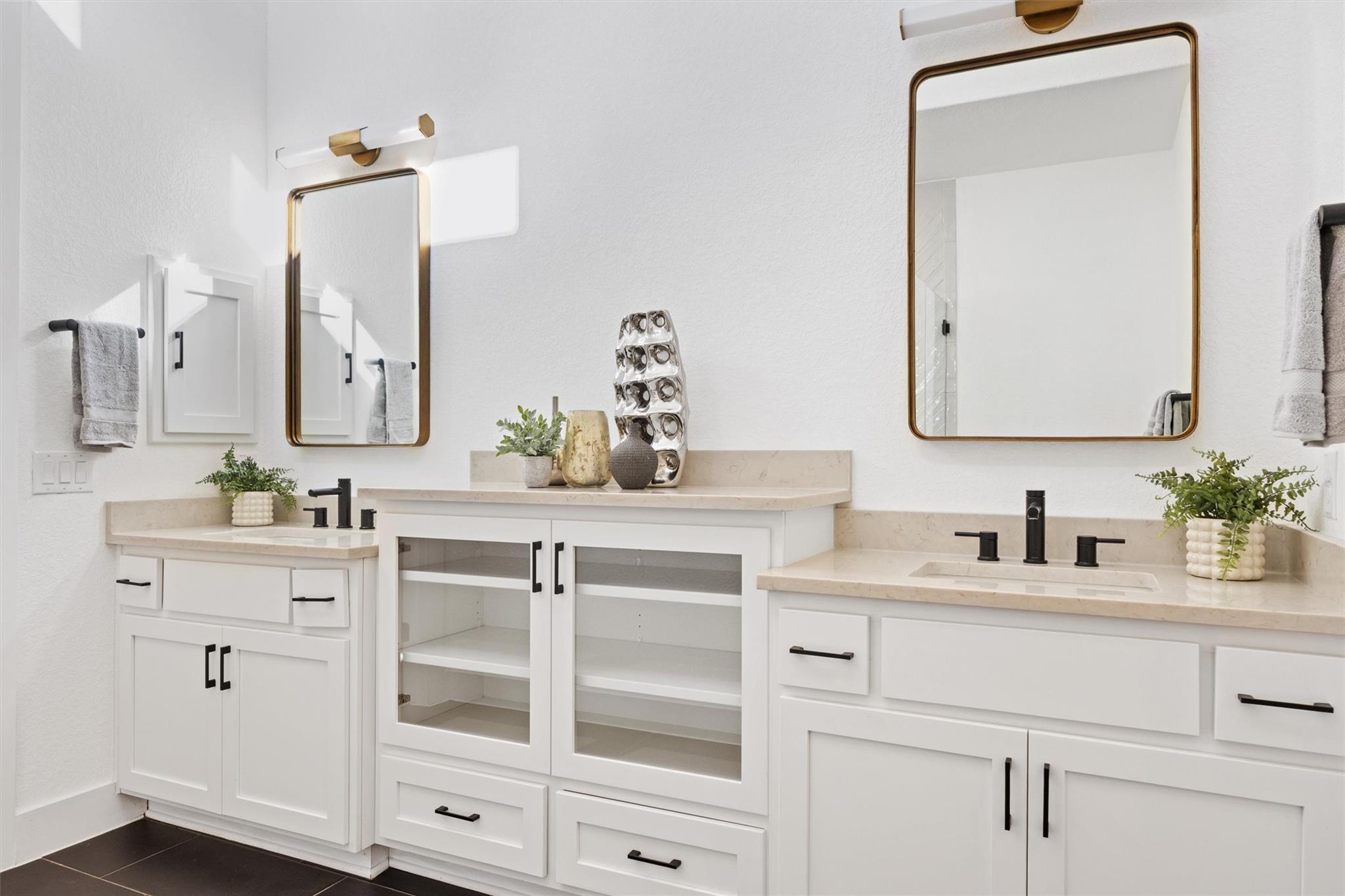 1122 Silver Dollar Trl, Georgetown, TX 78628