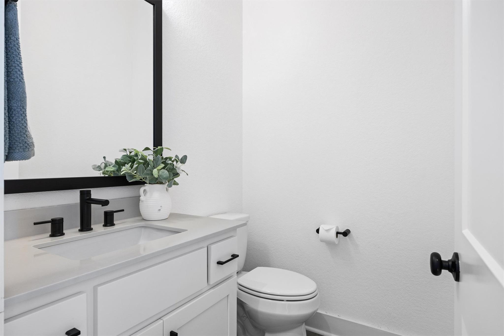 1122 Silver Dollar Trl, Georgetown, TX 78628