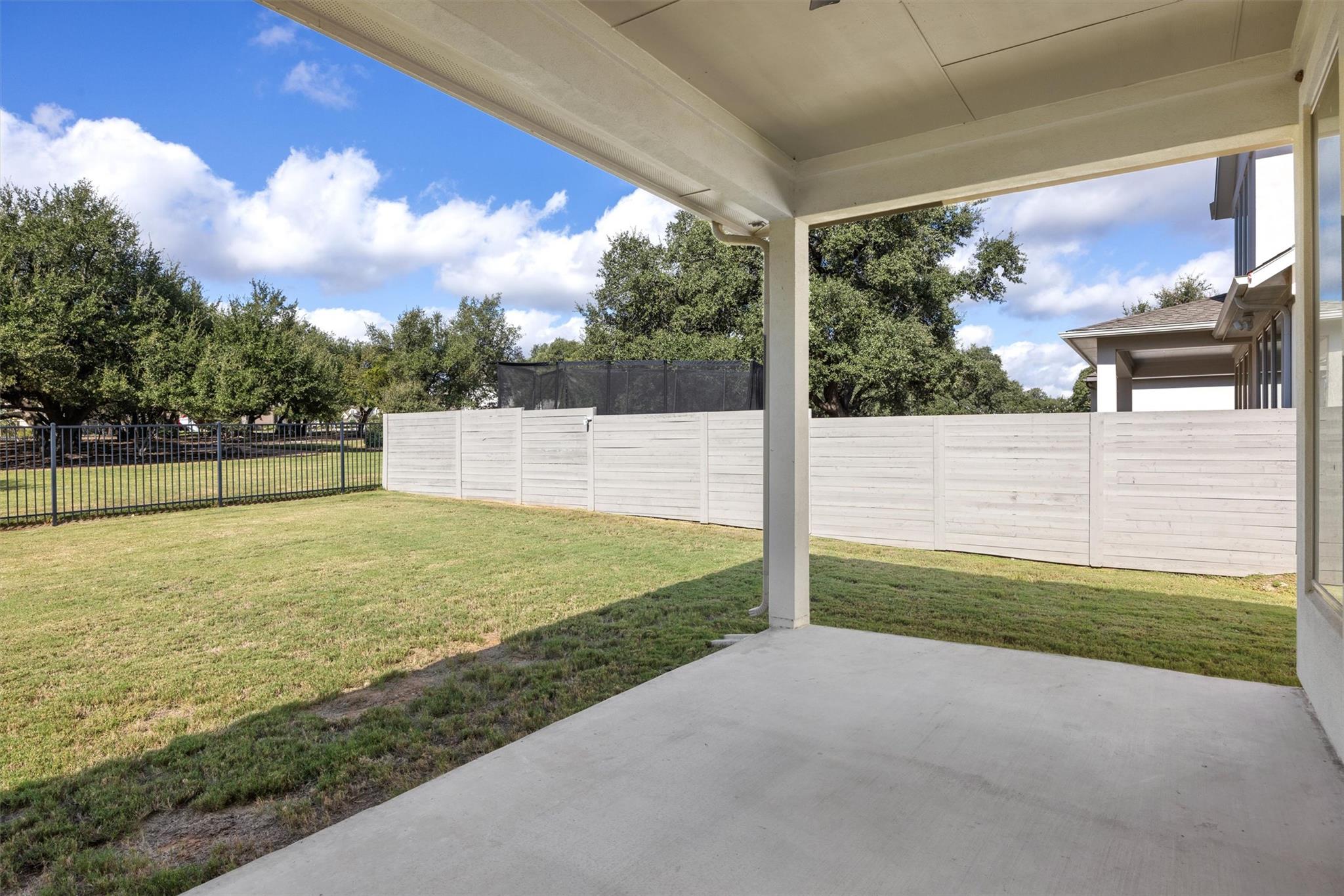 1122 Silver Dollar Trl, Georgetown, TX 78628