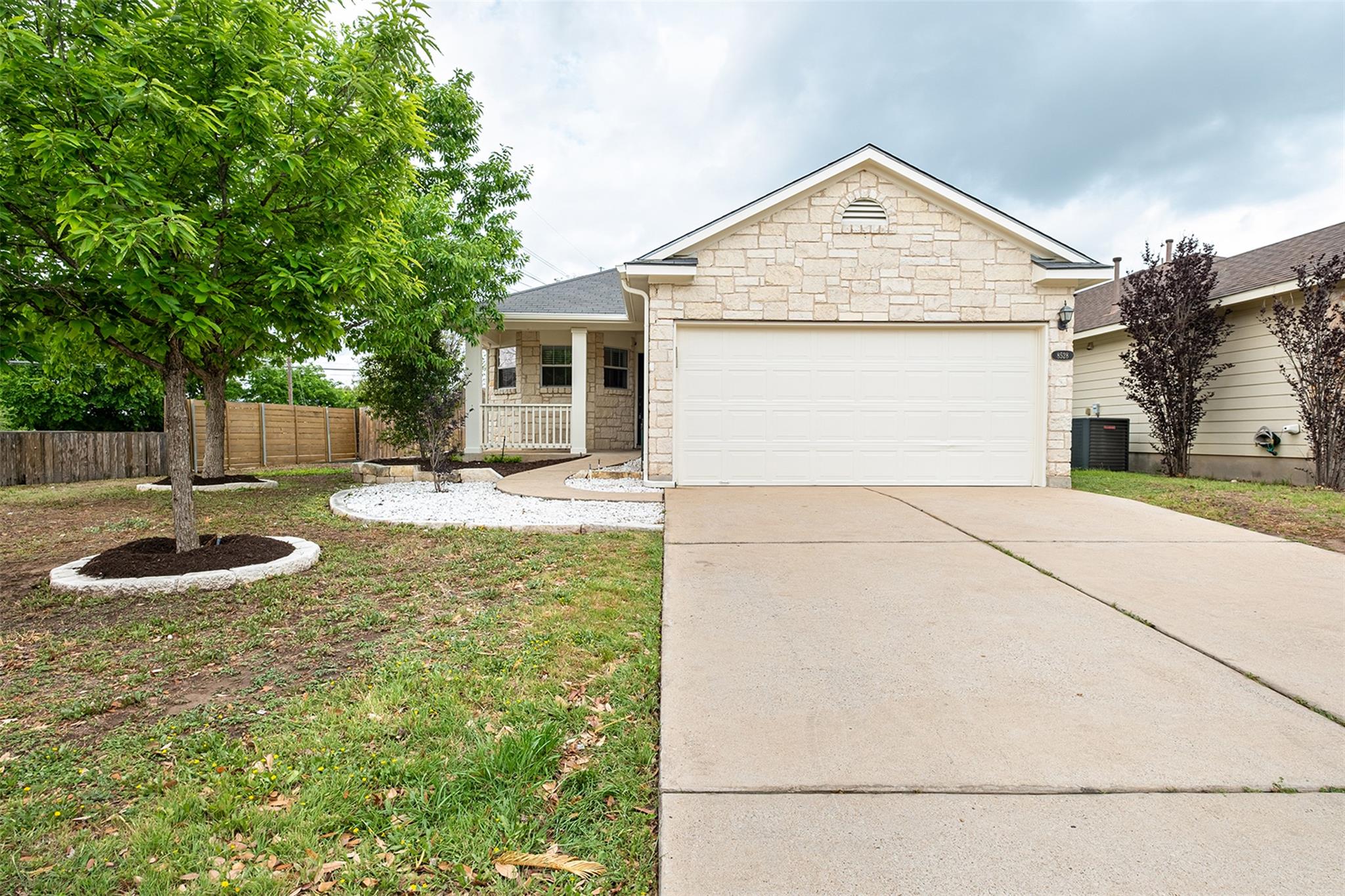 8528 Chick Pea Ln, Austin, TX 78748