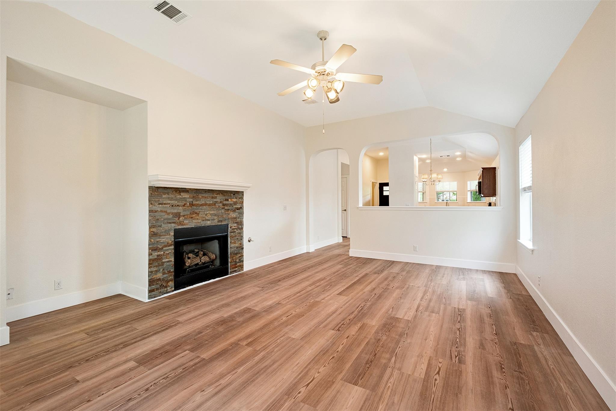 8528 Chick Pea Ln, Austin, TX 78748