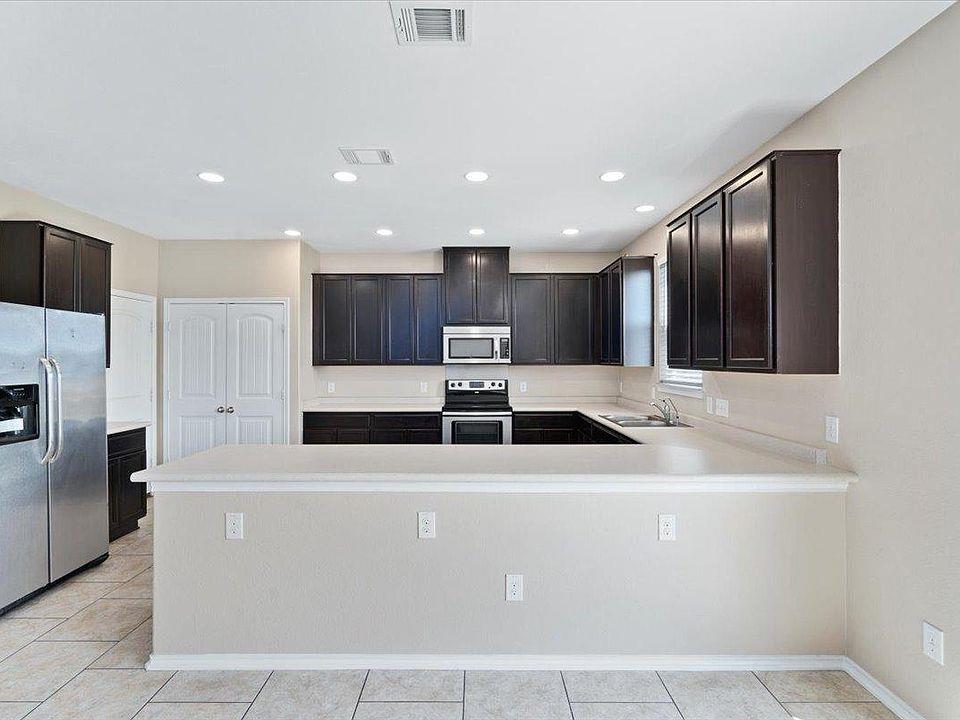 904 Lonesome Lilly Way, Pflugerville, TX 78660