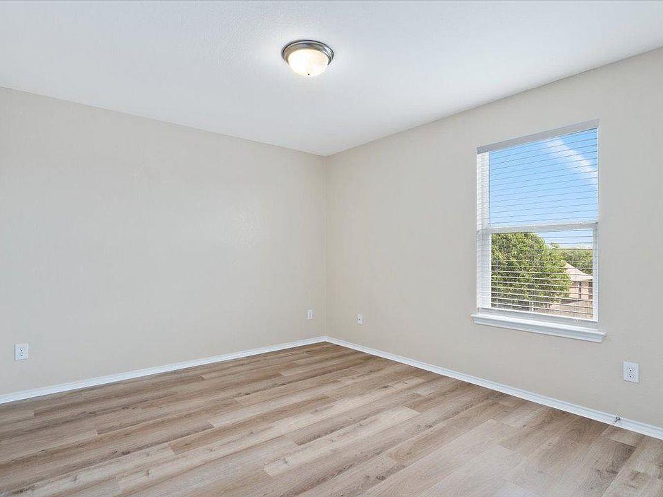 904 Lonesome Lilly Way, Pflugerville, TX 78660