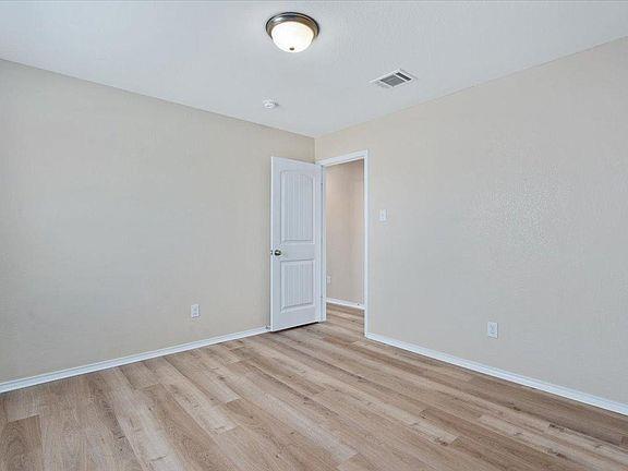 904 Lonesome Lilly Way, Pflugerville, TX 78660