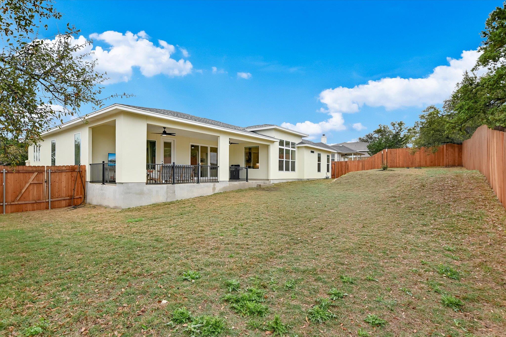 3704 Alamo Cv, Lago Vista, TX 78645