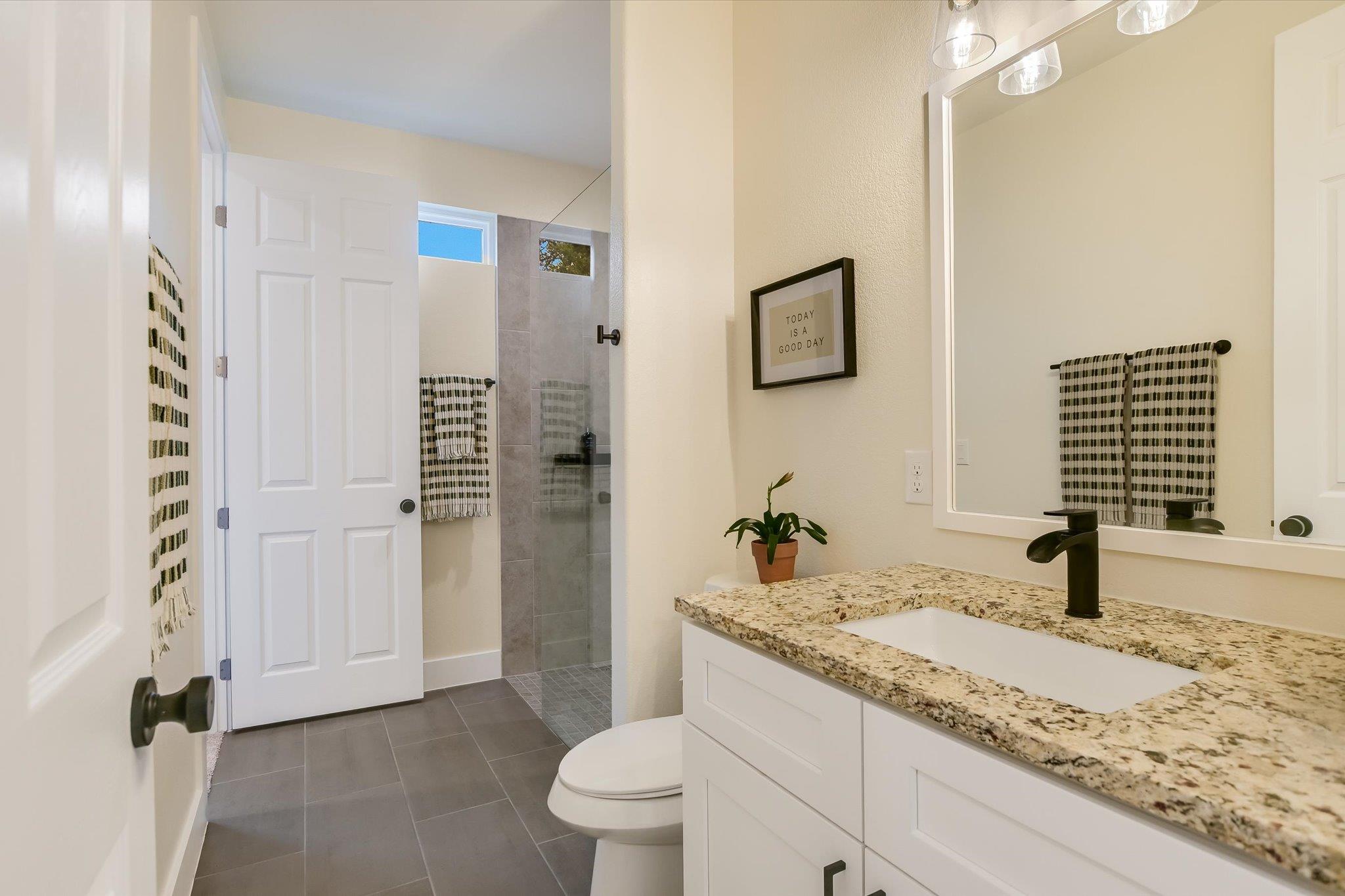 3704 Alamo Cv, Lago Vista, TX 78645