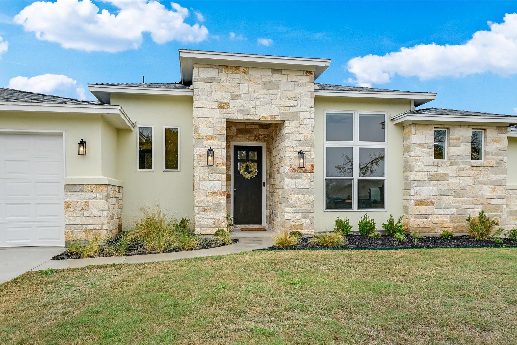 3704 Alamo Cv, Lago Vista, TX 78645