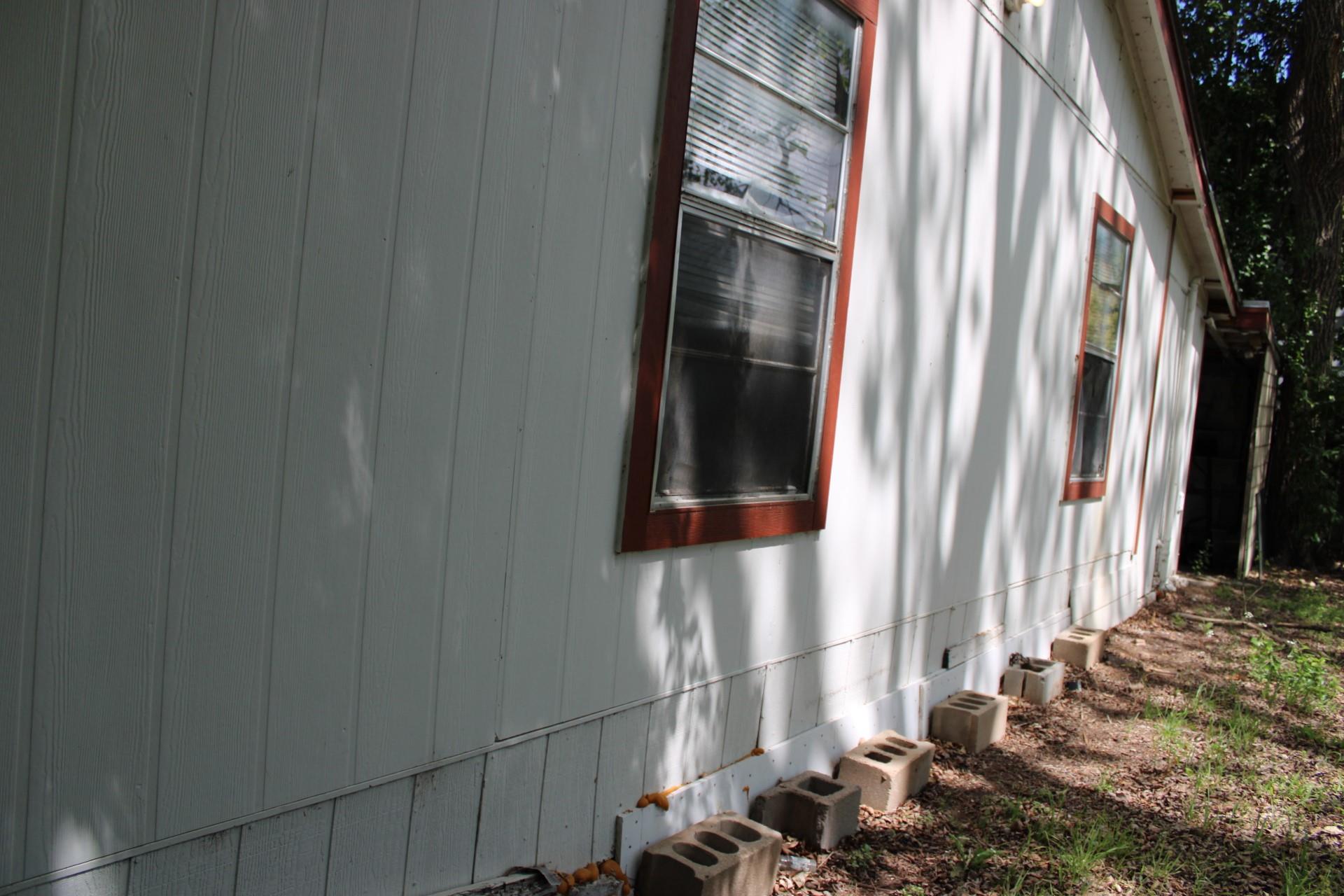 3017 Lyons Rd, Austin, TX 78702