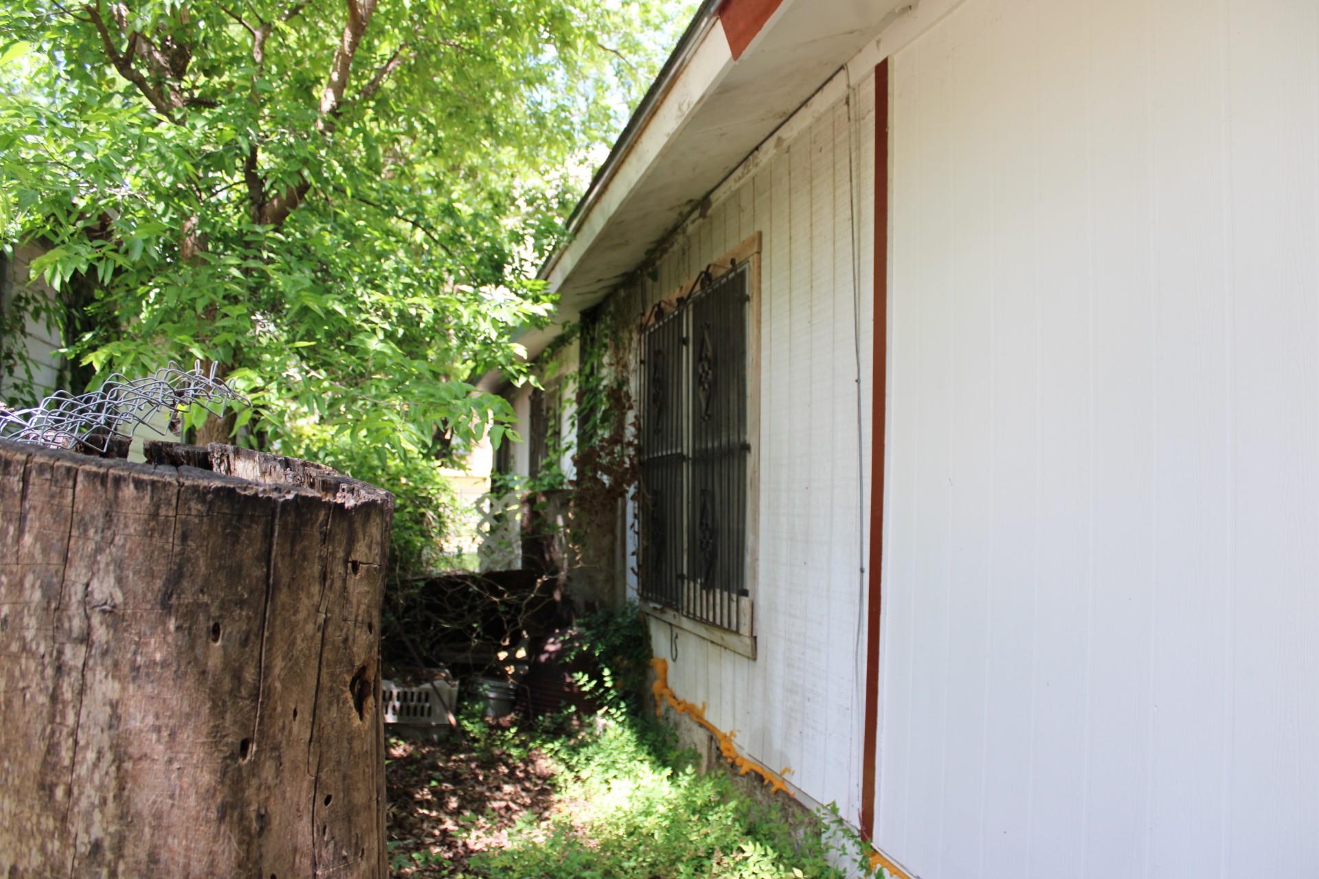 3017 Lyons Rd, Austin, TX 78702