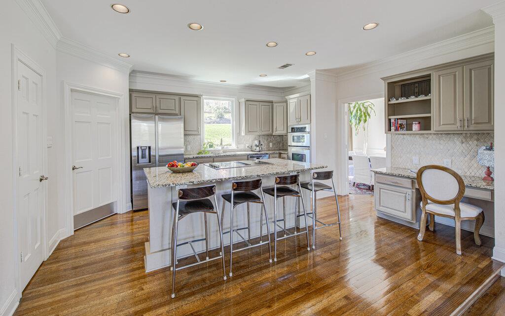 4800 Mantle Dr, Austin, TX 78746