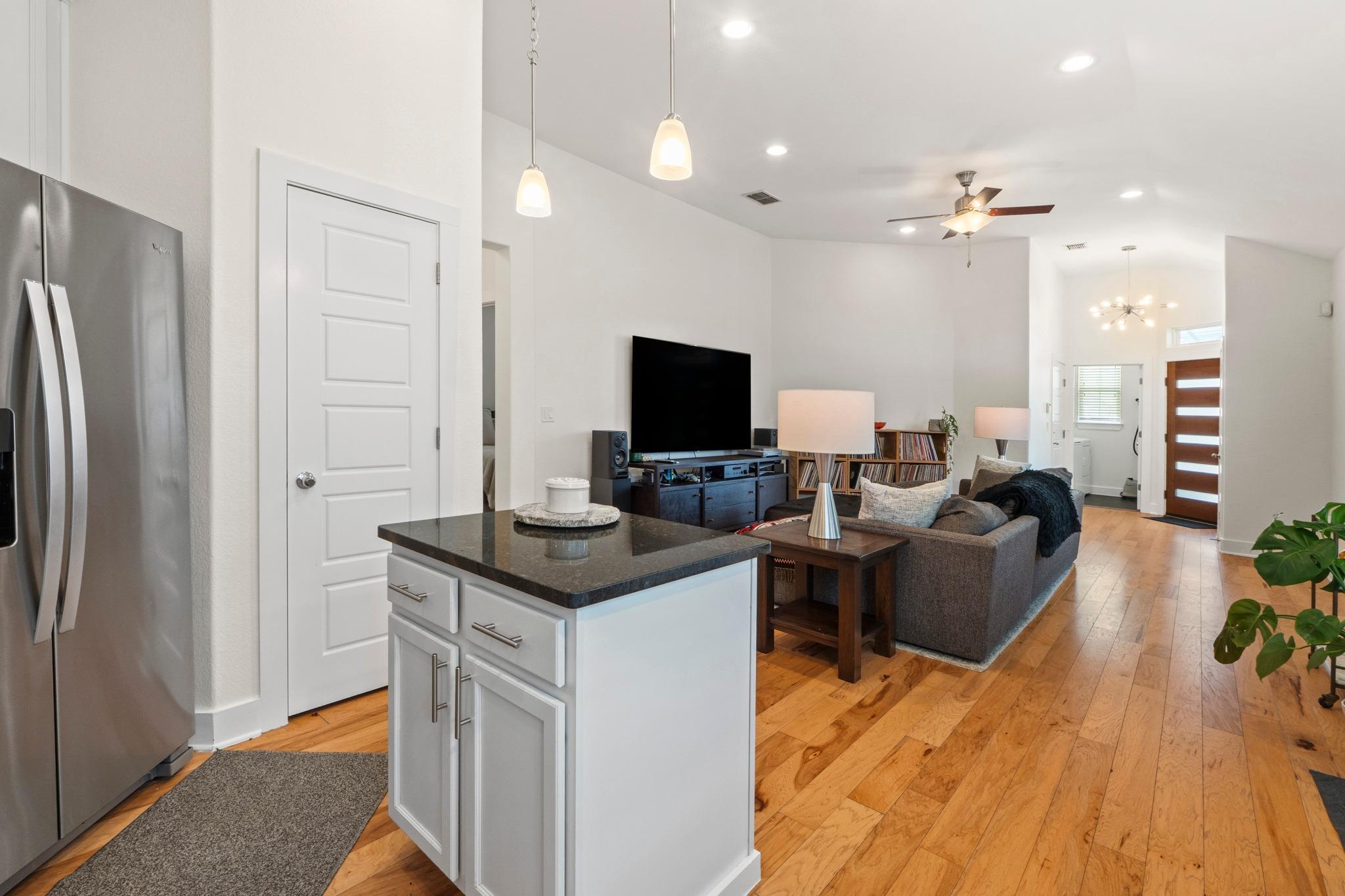 2100 Hermia St # 41, Austin, TX 78741