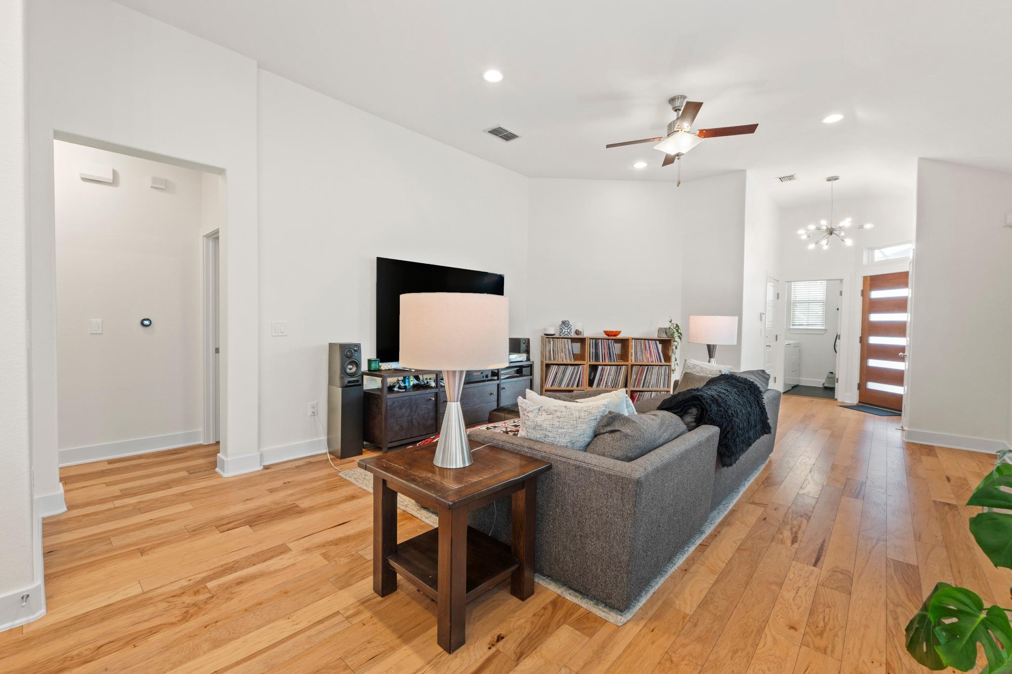 2100 Hermia St # 41, Austin, TX 78741