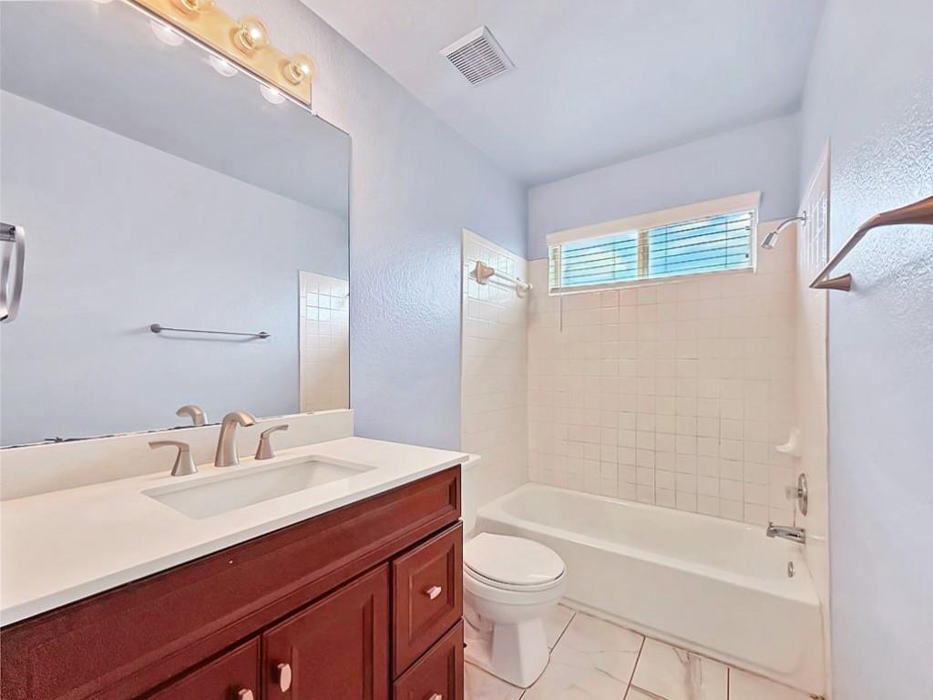 2413 Socorro Bnd, Leander, TX 78641