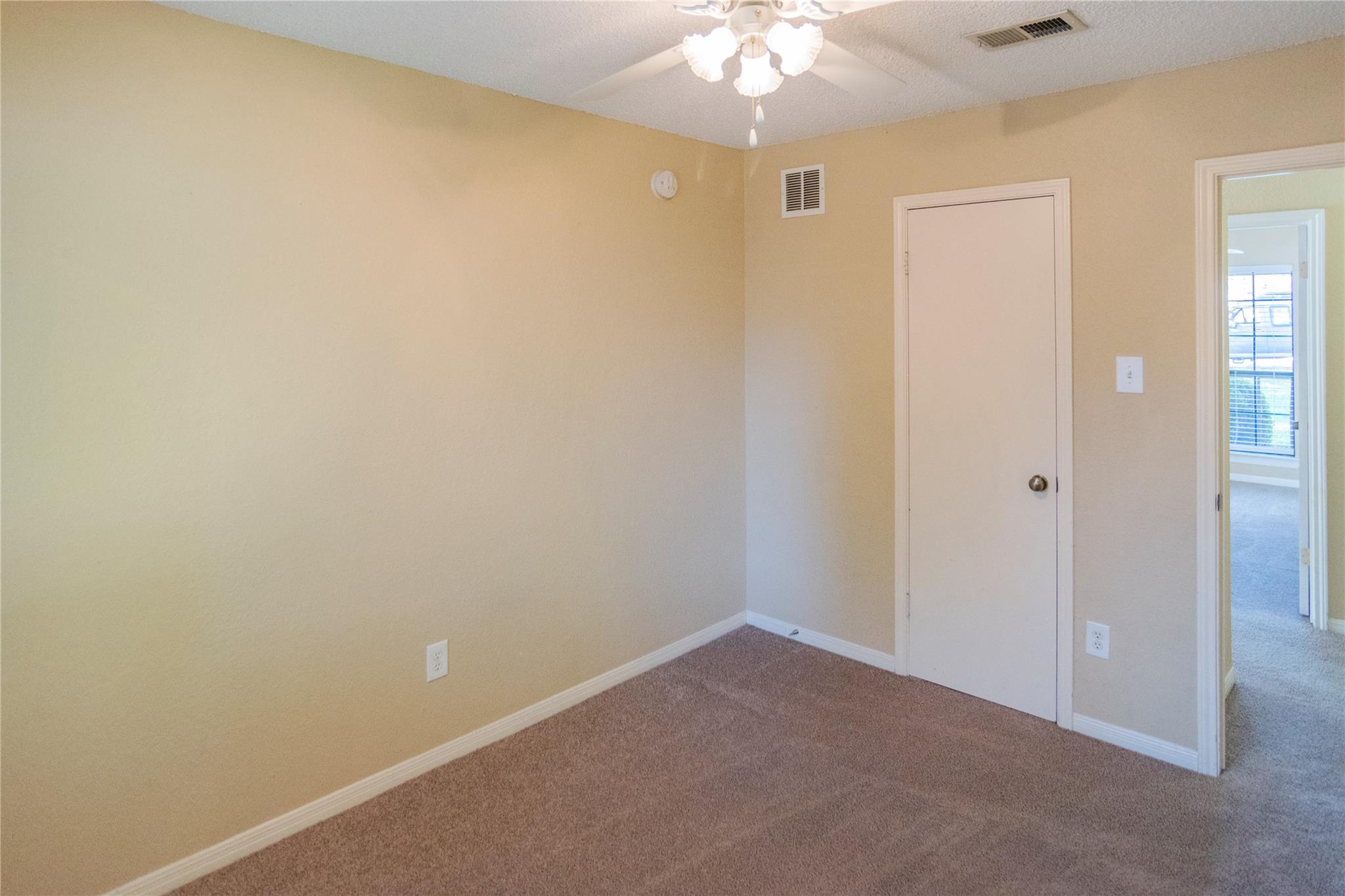 2200 MAPLE HOLLOW Trl, Austin, TX 78728