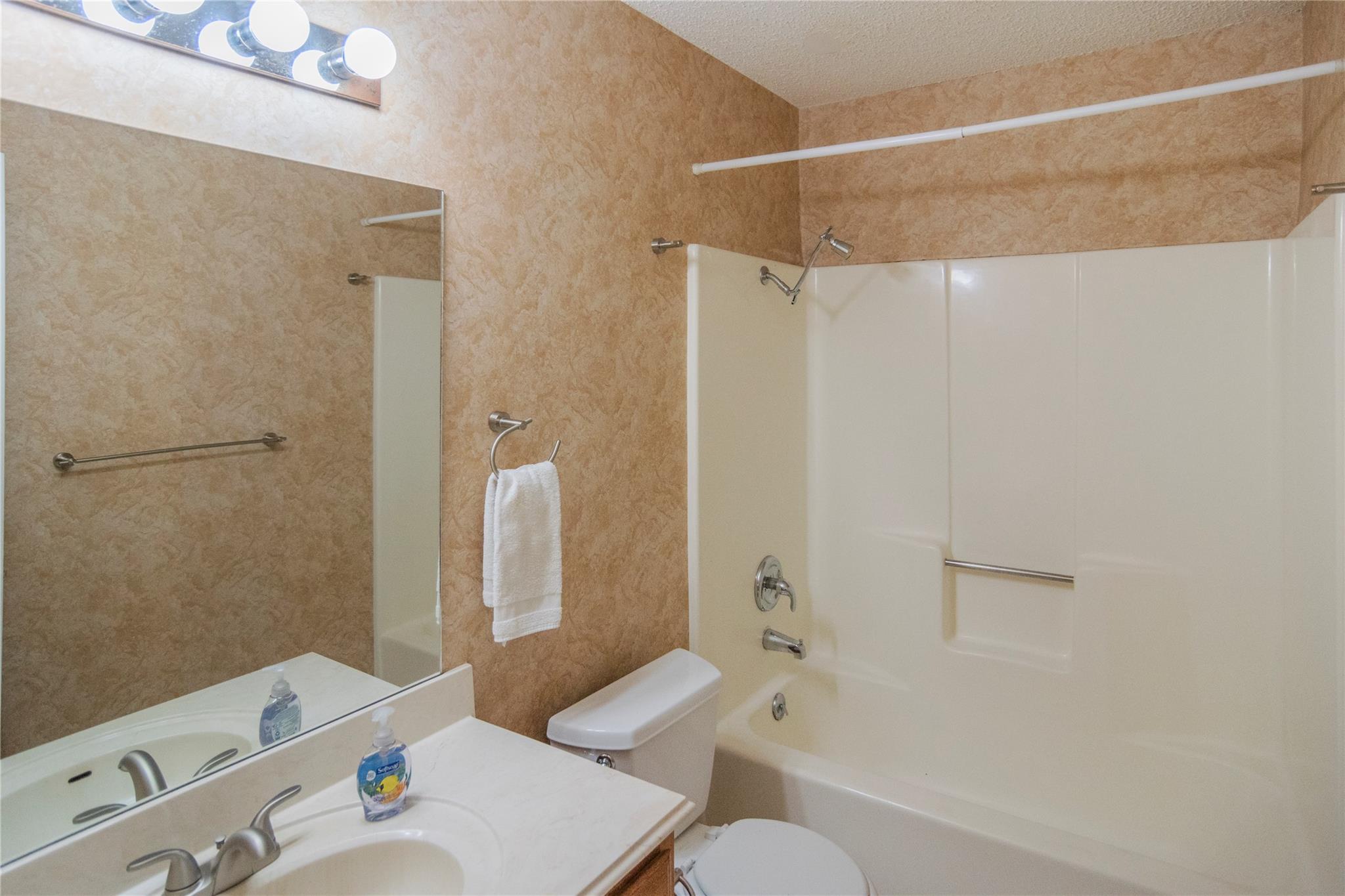 2200 MAPLE HOLLOW Trl, Austin, TX 78728