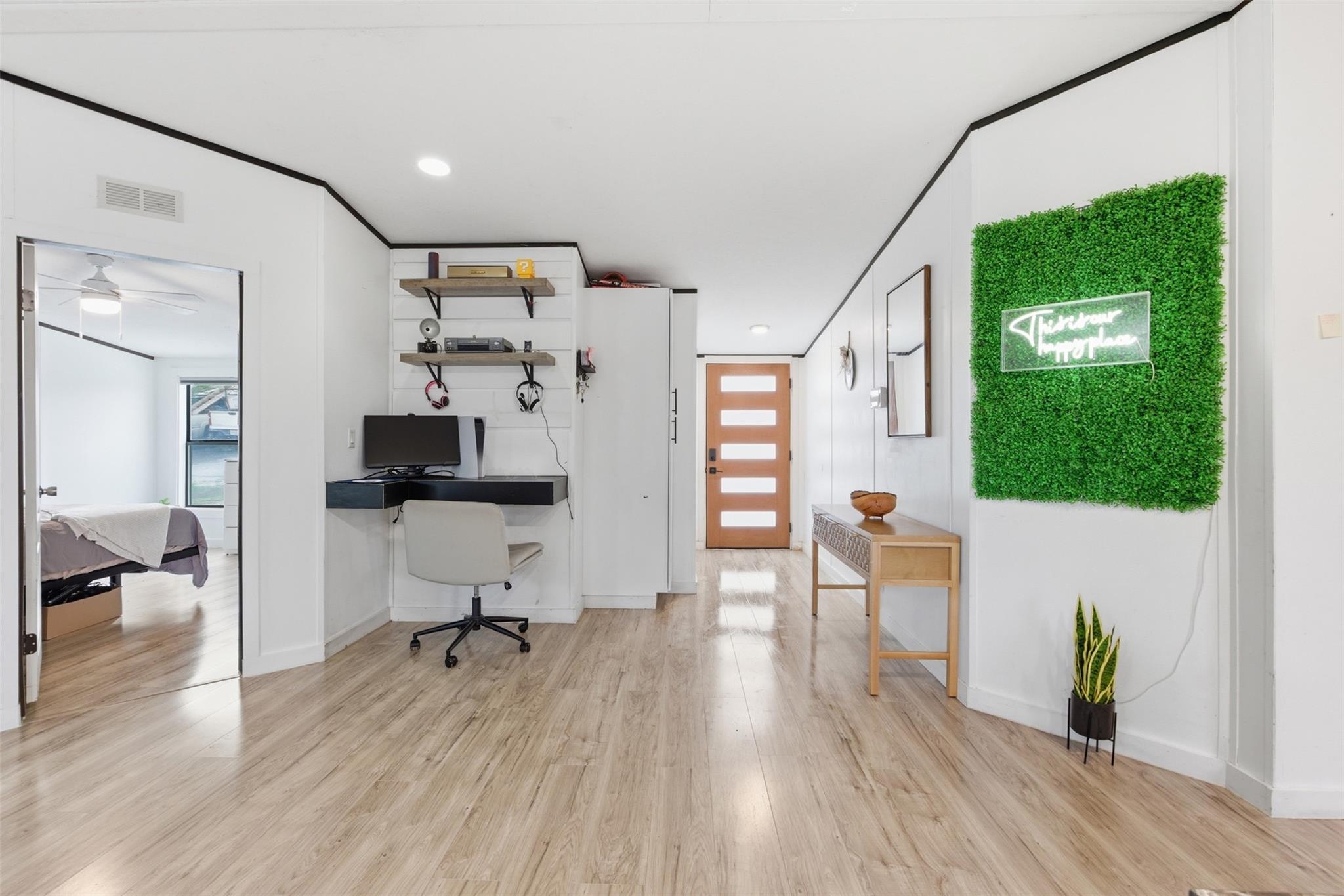 580 Railyard Dr, Kyle, TX 78640