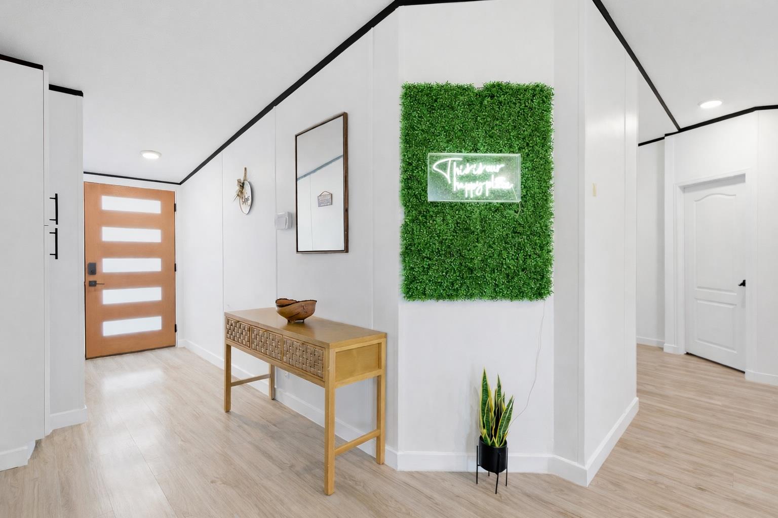 580 Railyard Dr, Kyle, TX 78640