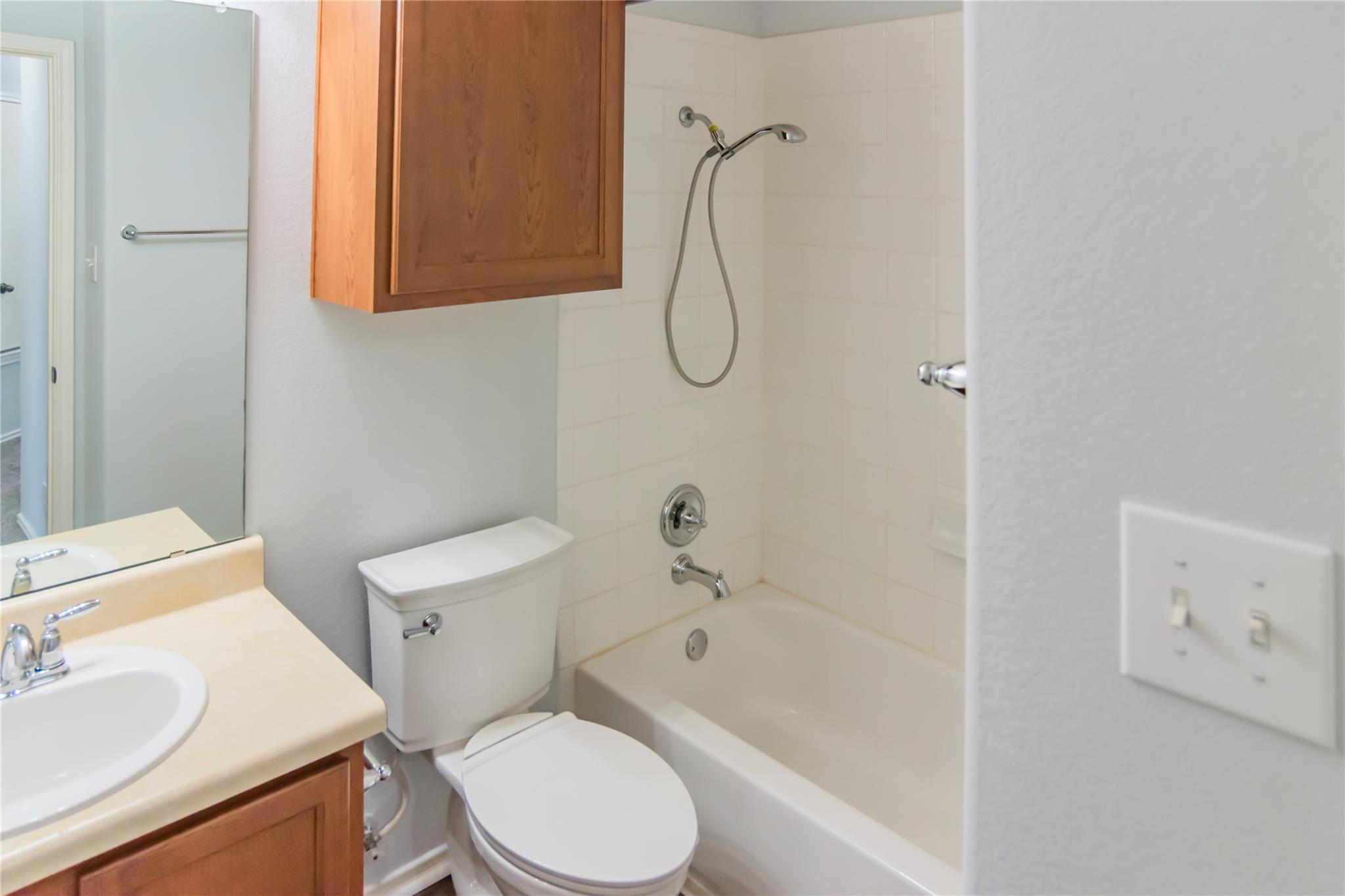 18532 Mammoth Cave Blvd # 2, Pflugerville, TX 78660