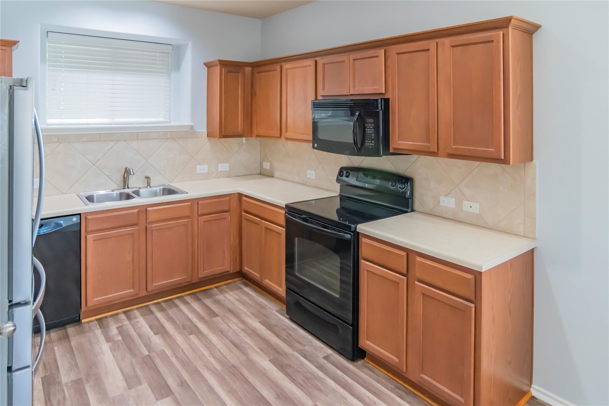 18532 Mammoth Cave Blvd # 2, Pflugerville, TX 78660